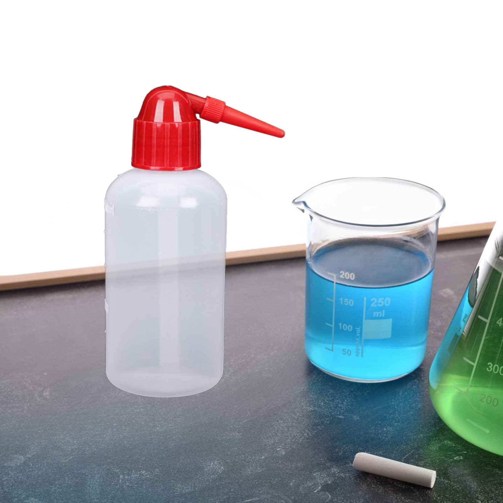 2 sztuki plastikowych butelek  – Watering Can recenzja i cena